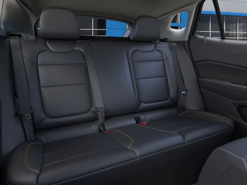 New 2026 Chevrolet Trax ACTIV w/ Driver Confidence Package FWD image 17