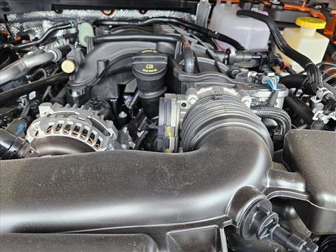 New 2025 Jeep Gladiator Mojave w/ Convenience Group image 16