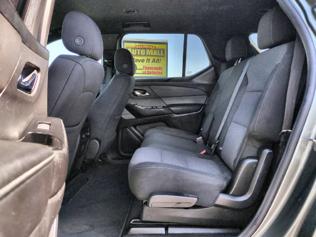 Used 2023 Chevrolet Traverse LT FWD image 28