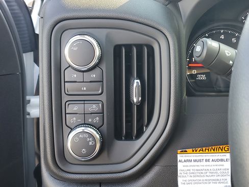 New 2025 GMC Sierra 3500 Pro w/ Convenience Package image 25