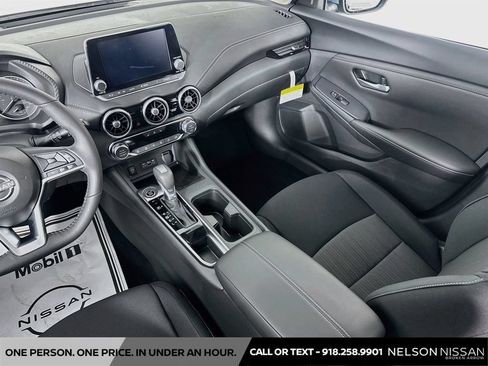 Used 2025 Nissan Sentra SV w/ All-Weather Package FWD image 22