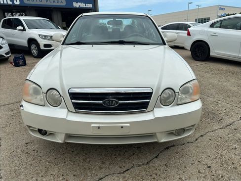 Used 2004 Kia Optima FWD image 2