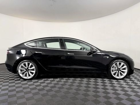 Used 2018 Tesla Model 3 Long Range RWD image 7