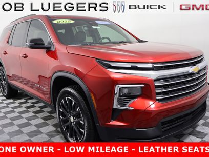 Certified 2025 Chevrolet Traverse LT w/ Sun and Wheel Package