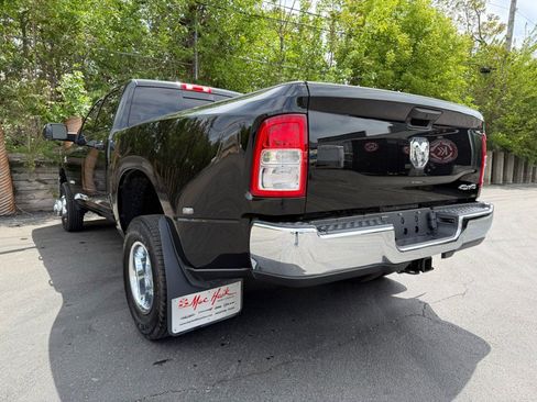 Used 2022 RAM 3500 Tradesman image 13