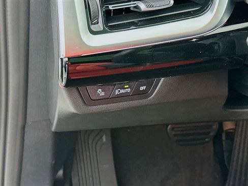 Used 2025 BMW X2 xDrive28i w/ Technology Package image 12