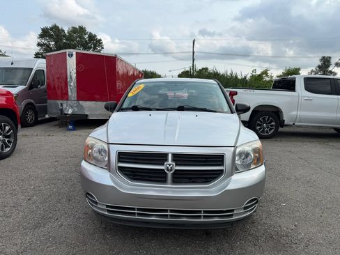 Used 2013 Dodge Journey SXT FWD image 2