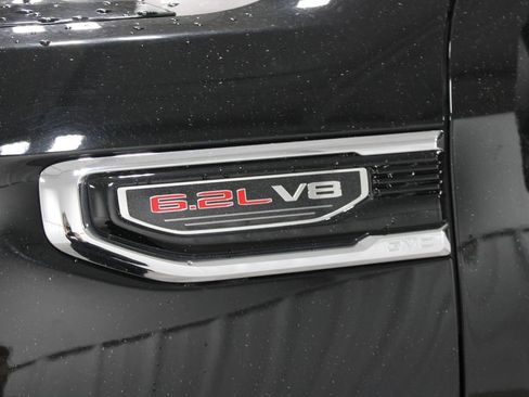 Used 2024 GMC Sierra 1500 Denali AWD/4WD image 14