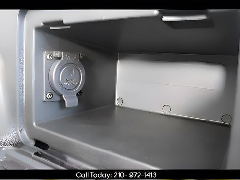 Used 2024 Hyundai Santa Cruz Night image 12