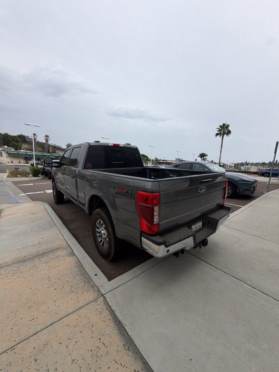 Used 2022 Ford F250 Lariat w/ Lariat Ultimate Package AWD/4WD image 7