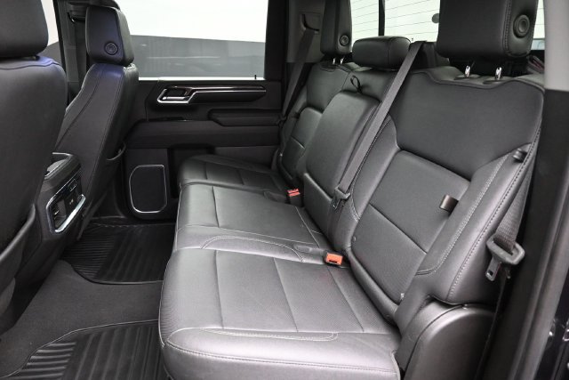 Used 2024 Chevrolet Silverado 3500 LTZ w/ LTZ Plus Package AWD/4WD image 11