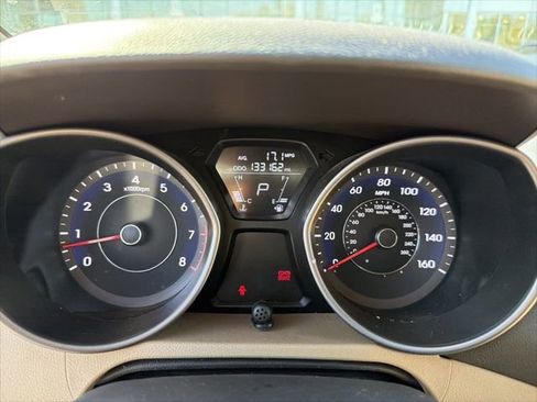 Used 2013 Hyundai Elantra GLS image 7