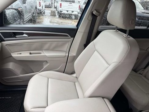 Used 2019 Volkswagen Atlas SE FWD image 20