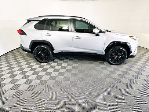 Used 2023 Toyota RAV4 SE AWD/4WD image 2
