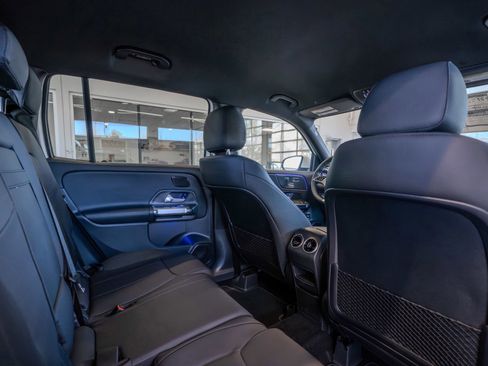 New 2026 Mercedes-Benz GLB 250 4MATIC image 28