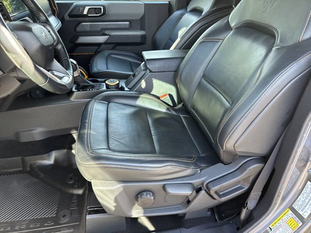 Used 2022 Ford Bronco Badlands w/ Sasquatch Package AWD/4WD image 10