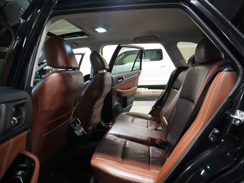 Used 2018 Subaru Outback 2.5i Touring w/ Popular Package #3 image 7