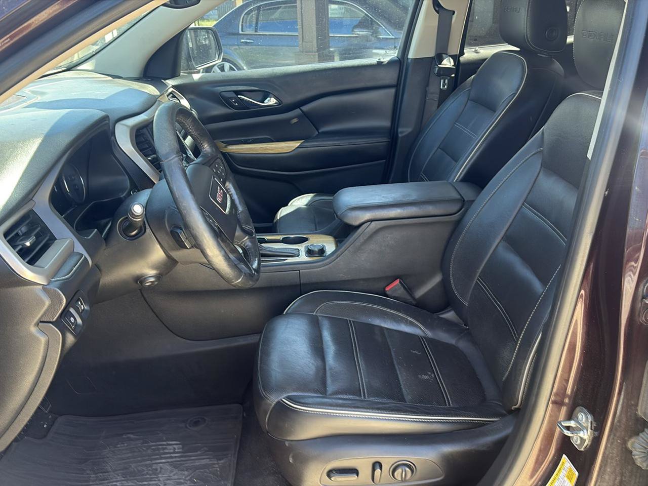 Used 2017 GMC Acadia Denali FWD image 9