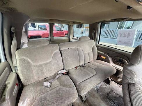 Used 1999 GMC Yukon 4WD 4-Door image 24