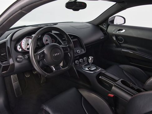 Used 2012 Audi R8 V10 AWD/4WD image 17