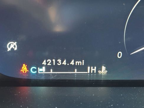 Used 2023 Lincoln Nautilus Reserve image 27