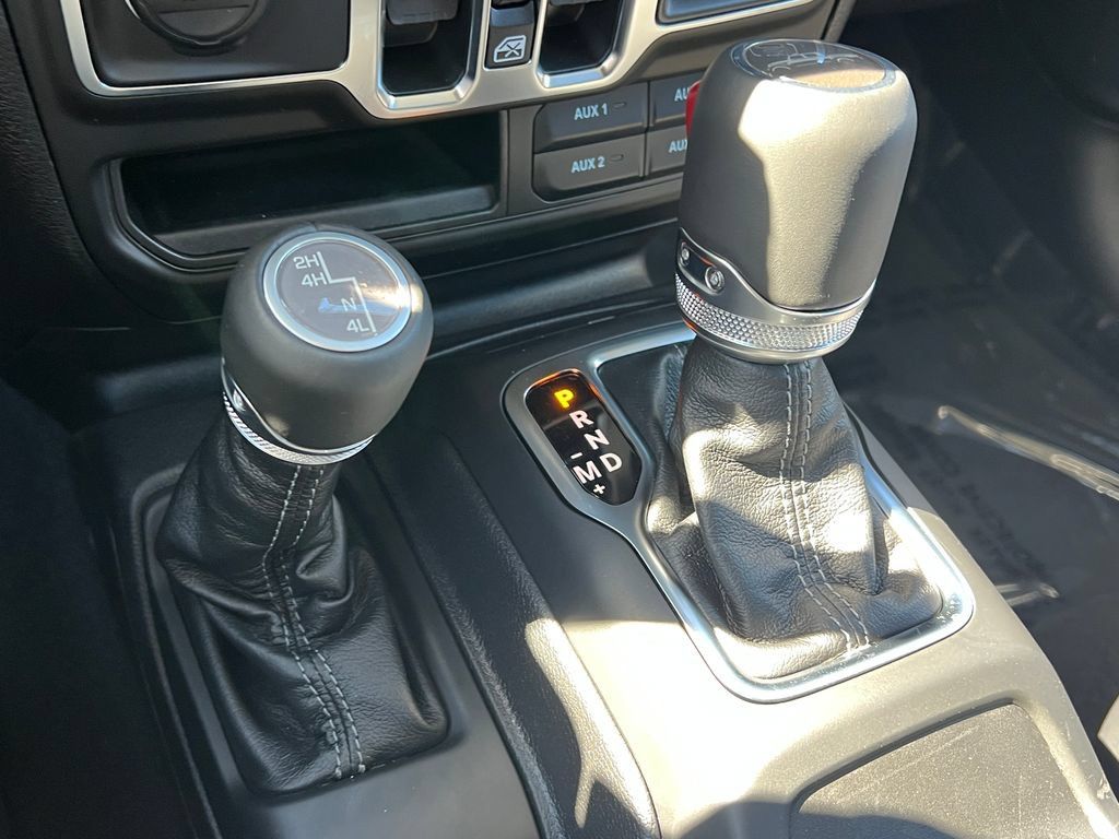 New 2026 Jeep Gladiator Mojave AWD/4WD image 24