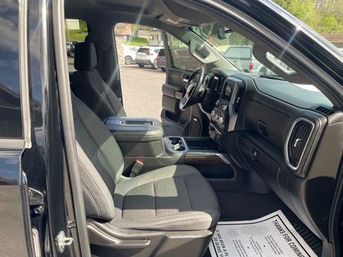 Used 2019 GMC Sierra 1500 Elevation w/ Elevation Value Package AWD/4WD image 29