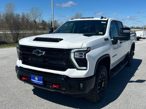 New 2026 Chevrolet Silverado 2500 LT w/ Trail Boss Package AWD/4WD image 8