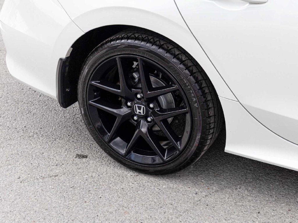 Used 2023 Honda Civic Sport image 10