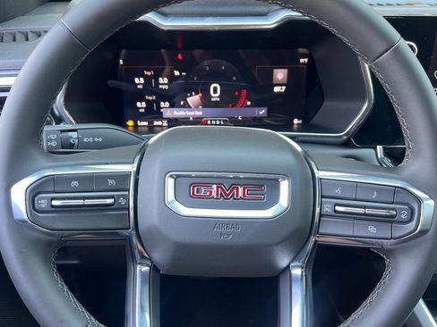 New 2026 GMC Canyon Elevation w/ Convenience Package image 20