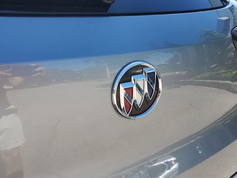 Certified 2023 Buick Encore GX Preferred FWD image 28