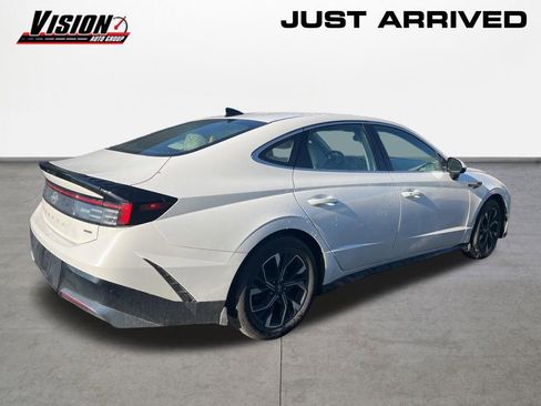 Used 2024 Hyundai Sonata SEL AWD/4WD image 5
