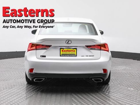 Used 2018 Lexus IS 300 AWD w/ Comfort Package image 6