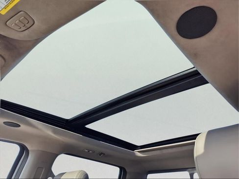 Used 2025 Ford F450 Platinum w/ Platinum Plus Package image 20