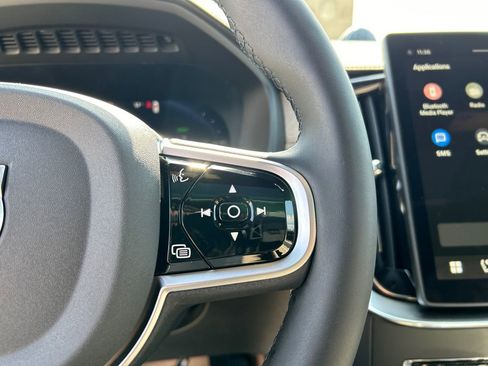 New 2026 Volvo XC90 T8 Ultra w/ Protection Package Premier AWD/4WD image 14