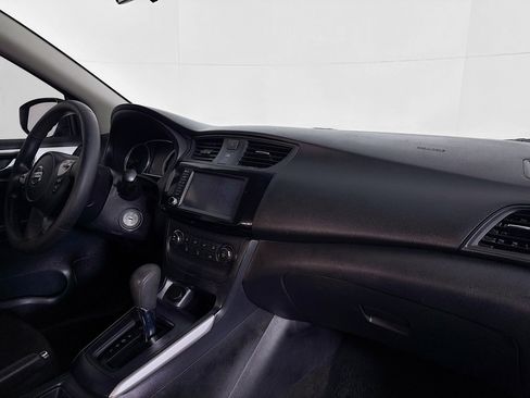 Used 2019 Nissan Sentra S image 26