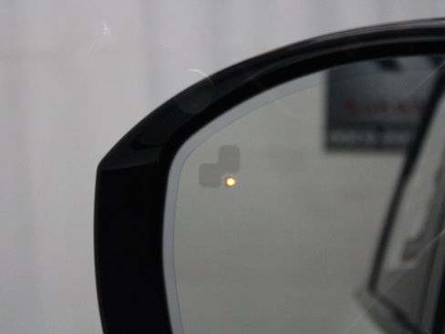 Used 2022 Land Rover Range Rover Sport HSE Silver Edition image 37