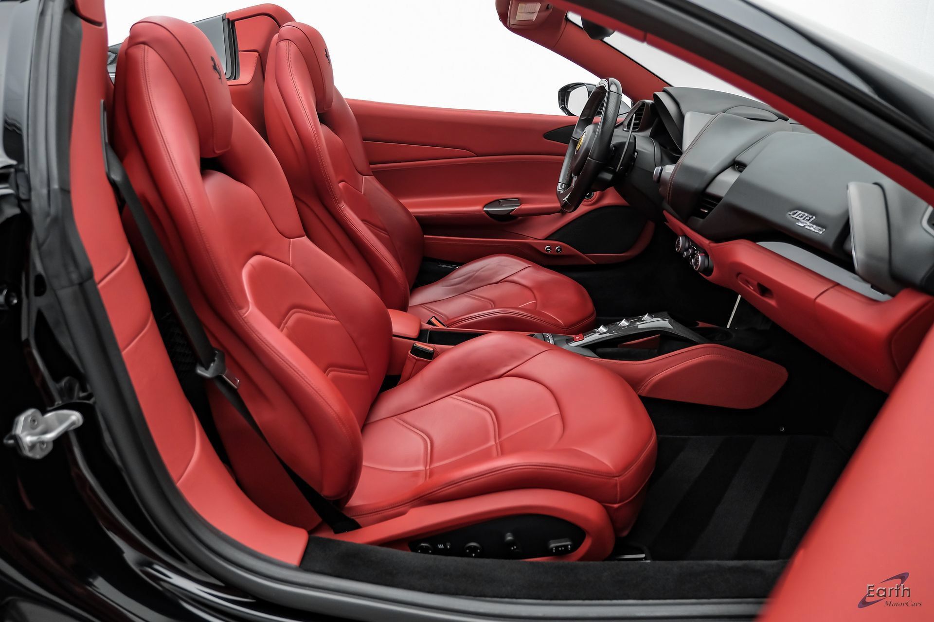 Used 2018 Ferrari 488 Spider RWD image 62