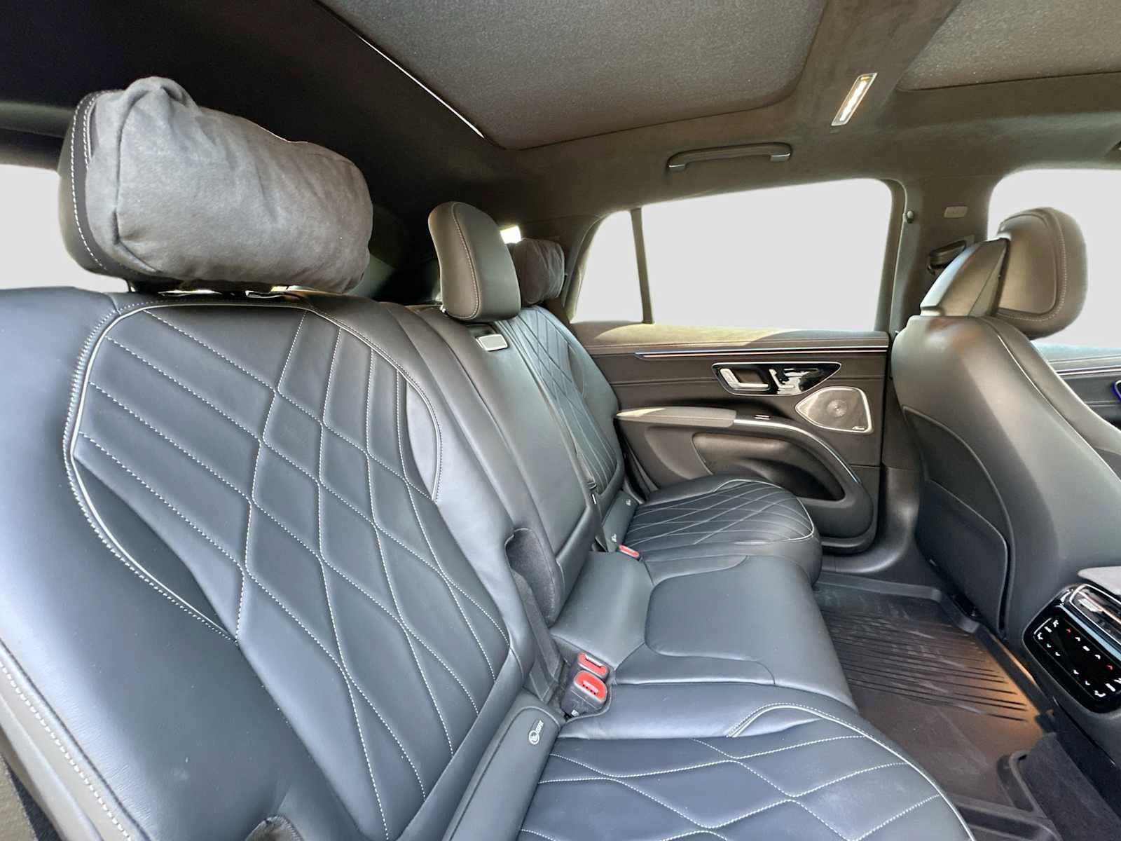 Certified 2023 Mercedes-Benz EQS 580 4MATIC SUV image 29