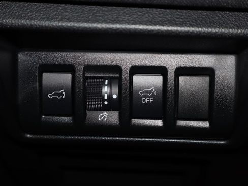 Used 2020 Subaru Outback Premium AWD/4WD image 22