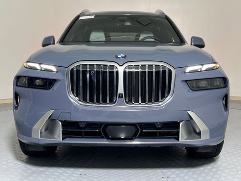 Used 2025 BMW X7 xDrive40i image 6