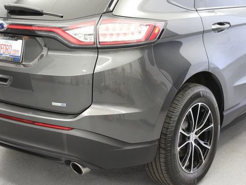 Used 2016 Ford Edge SE AWD/4WD image 8