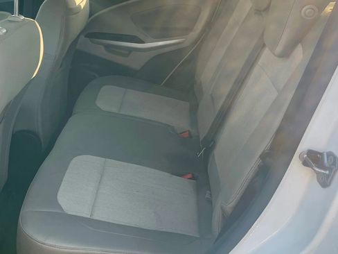 Used 2018 Ford EcoSport SE w/ SE Convenience Package image 9