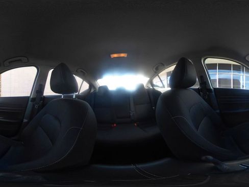 Used 2025 Nissan Altima 2.5 SV image 41