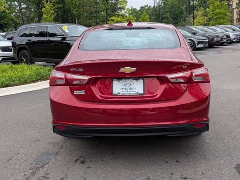 Used 2021 Chevrolet Malibu LT FWD image 5