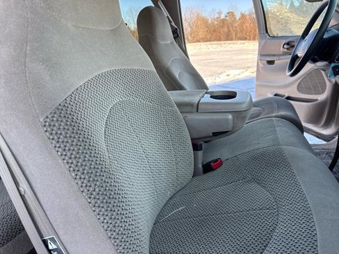 Used 2000 Ford F150 XL image 25