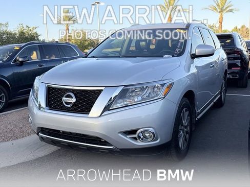 Used 2013 Nissan Pathfinder SL w/ SL Premium Pkg FWD image 1