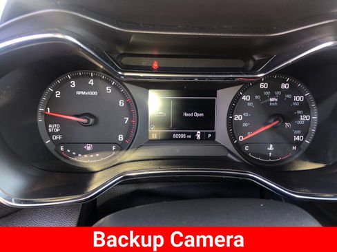 Used 2022 Chevrolet TrailBlazer LT w/ Convenience Package FWD image 3