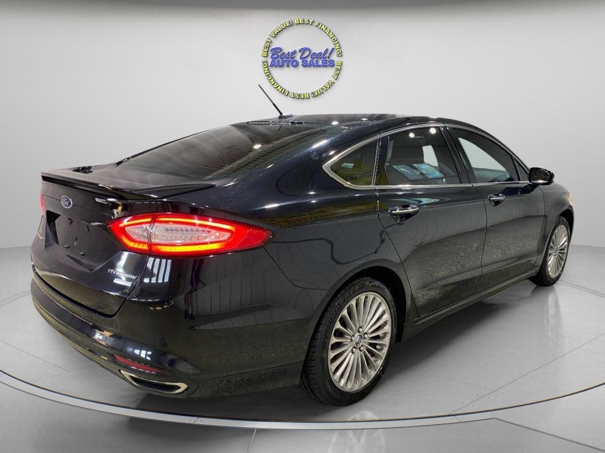 Used 2016 Ford Fusion Titanium FWD image 4