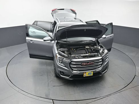 Used 2024 GMC Terrain SLT AWD/4WD image 52